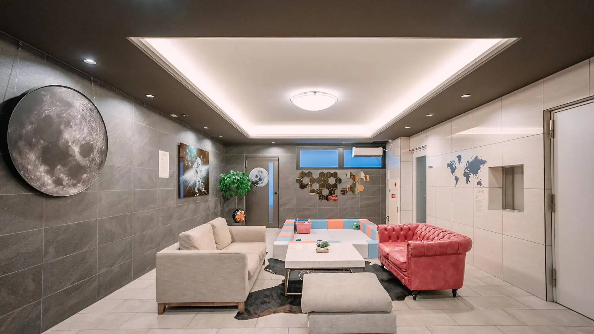 Apartment 谷町君･星hotel･恵美須西 Osaka